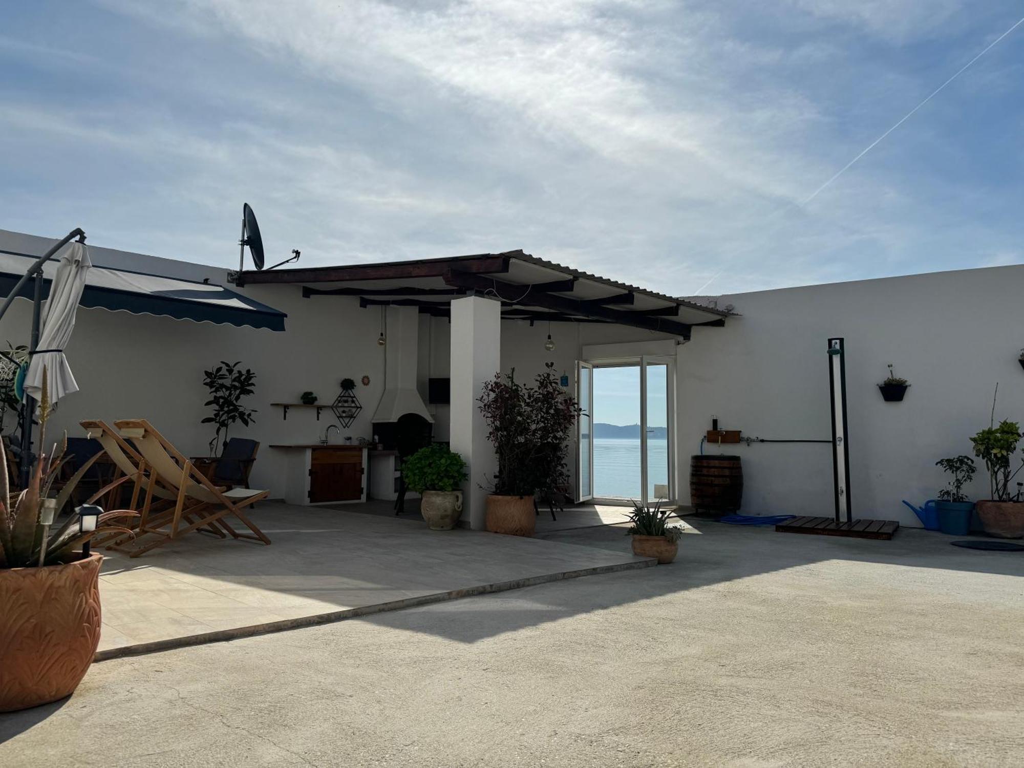 Beach House Oasis Villa Livak Kaštela Εξωτερικό φωτογραφία