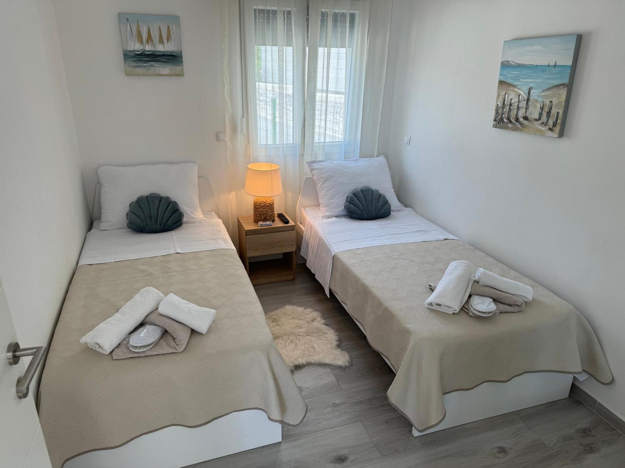 Beach House Oasis Villa Livak Kaštela Εξωτερικό φωτογραφία
