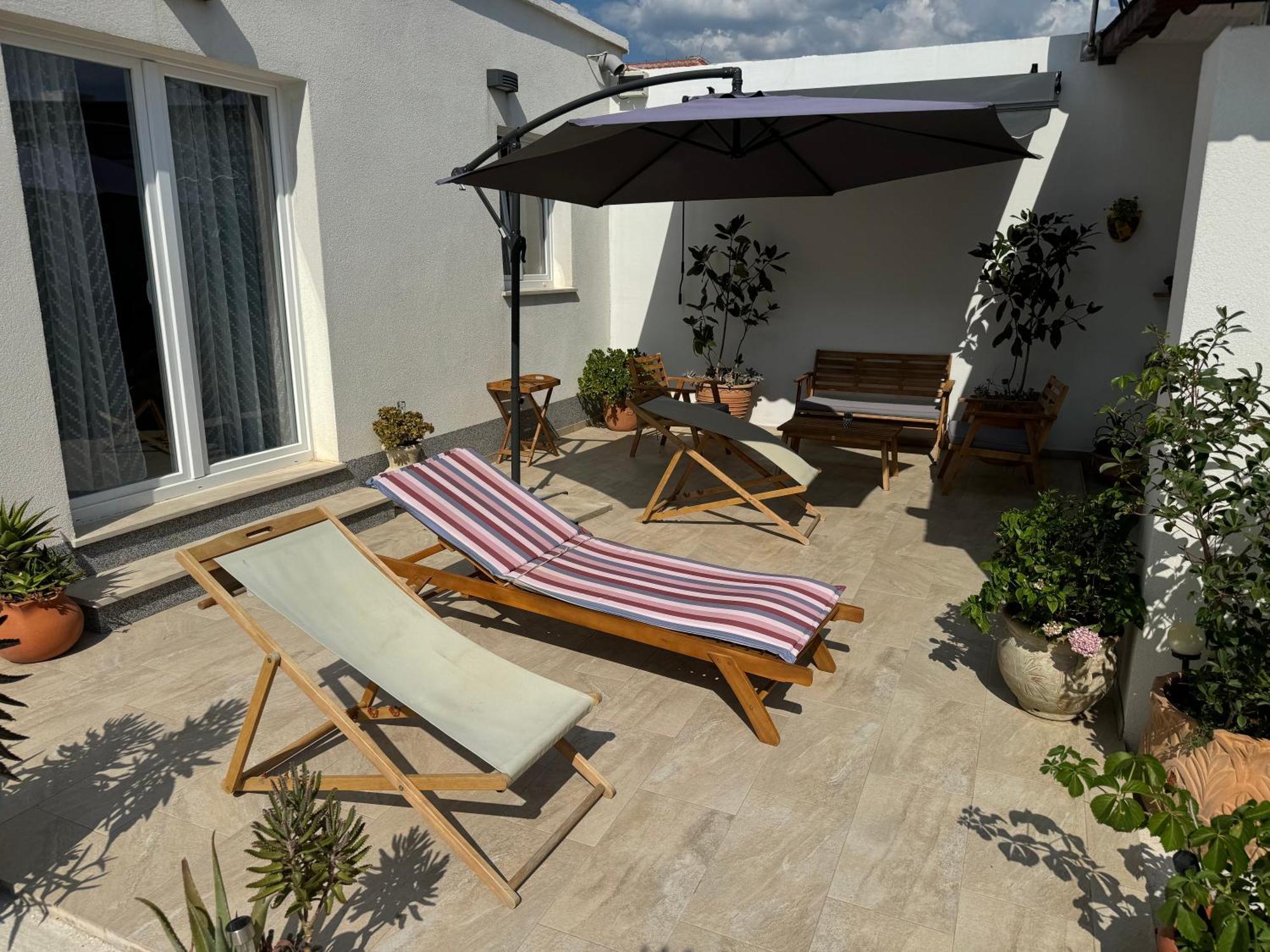 Beach House Oasis Villa Livak Kaštela Εξωτερικό φωτογραφία